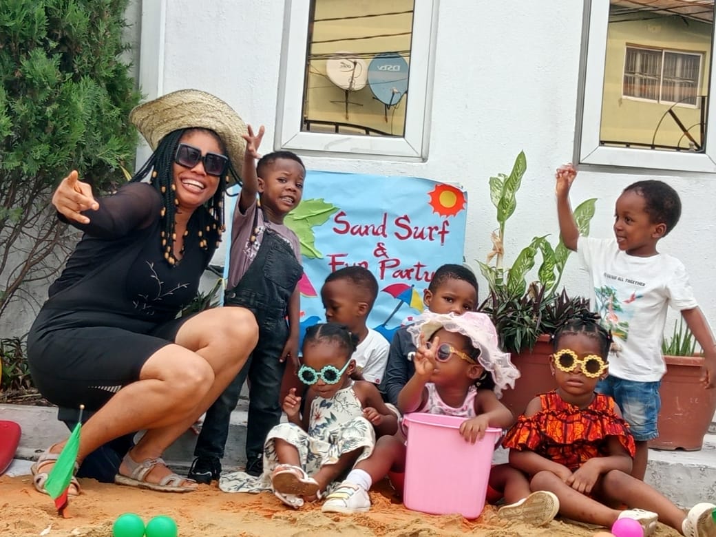 Sand surf & fun party